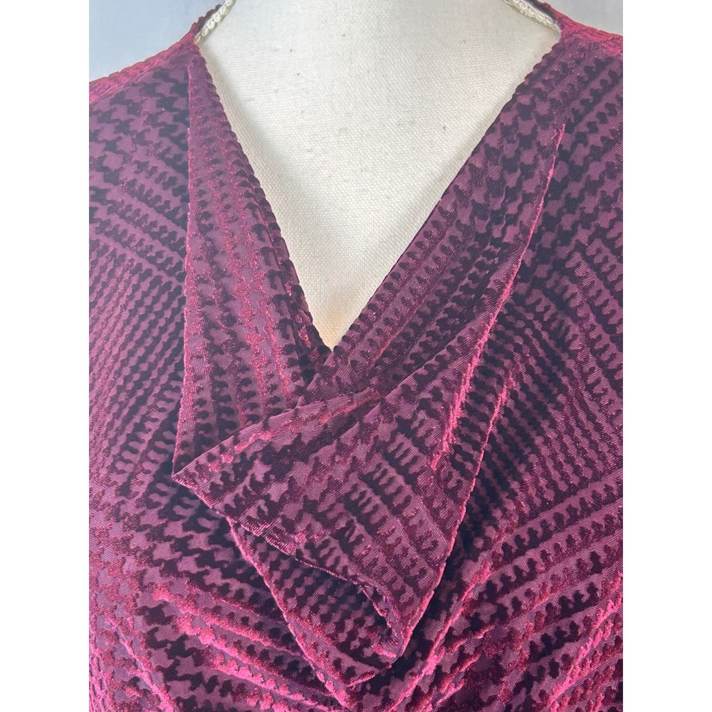 Talbots Burnout Velvet Top Womens Large Burgundy Excellent Cowl Neck Houndstooth - Picture 2 of 10